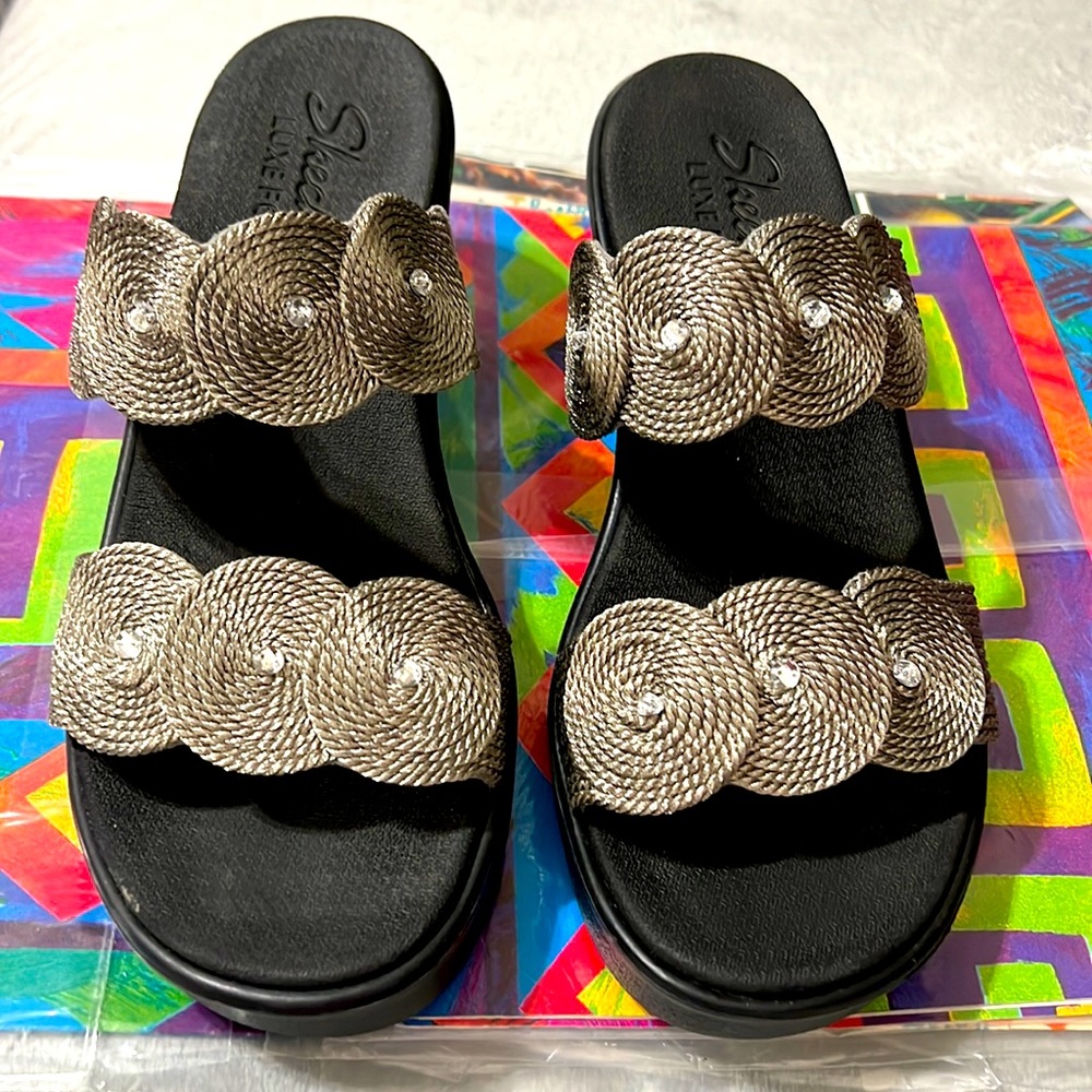 Skechers wedge sandals